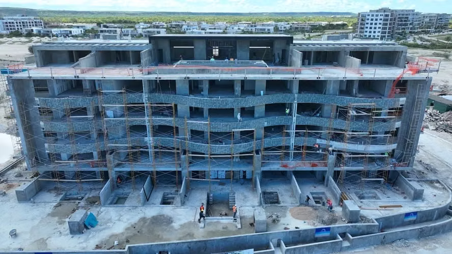 Apartamento en venta en Cap Cana de 2 Habitaciones - Imagen 7