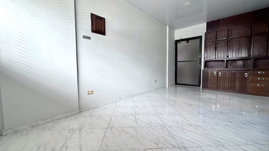 Local en alquiler para consultorio medico en Centro Medico, Santo Domingo, Ga - Imagen 2