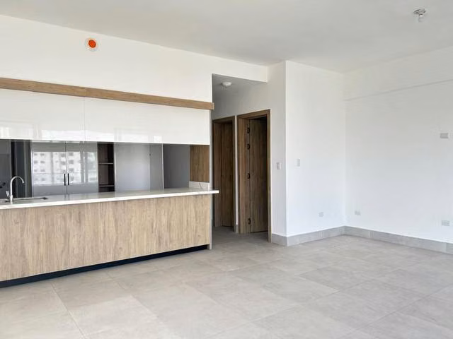 Pent-house de 3 habitaciones cerca de todo en el Ensanche Naco