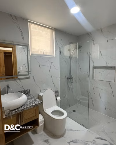 APARTAMENTO AMUEBLADO EN RENTA EN EL MALECÓN DE PUERTO PLATA CON VISTA AL MAR - Imagen 2