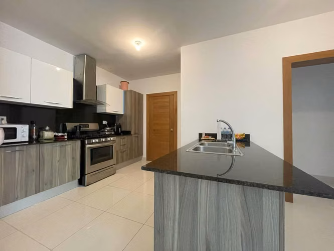Apartamento 3 hab en Venta en Bella Vista Santo Domingo