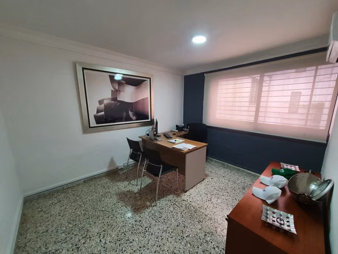 Alquilo Local Comercial próximo a la Churchill - Imagen 9
