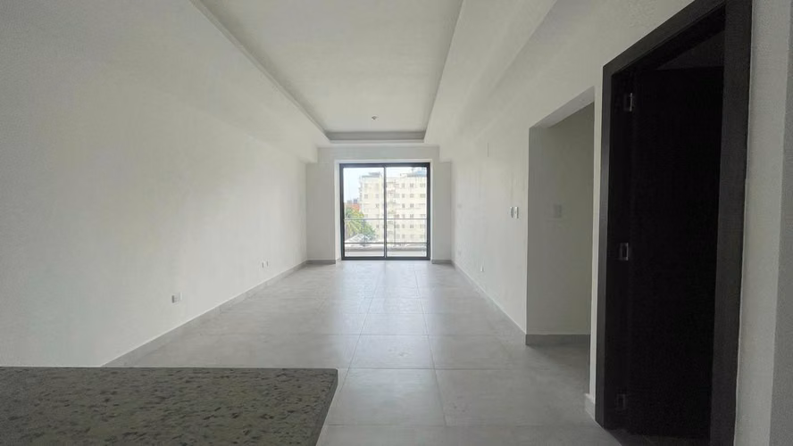 Apartamento de 2 habitaciones cerca de todo en Evaristo Morales - Imagen 3