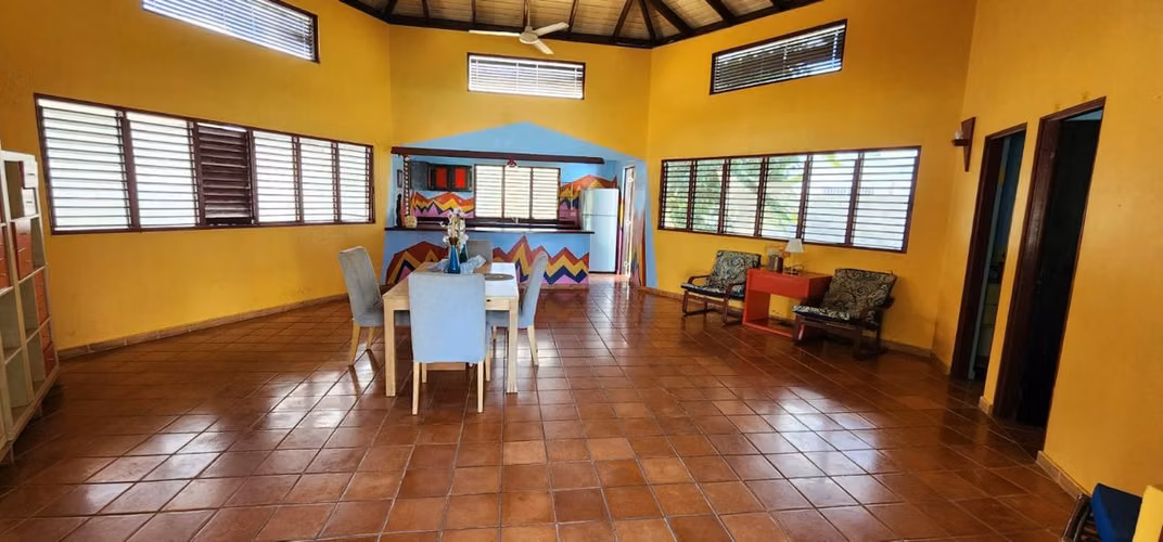 Vendo Excelente Villa en LAS TERRENAS, a 5 minut PLAYA PUNTA POPY, 2 habs.