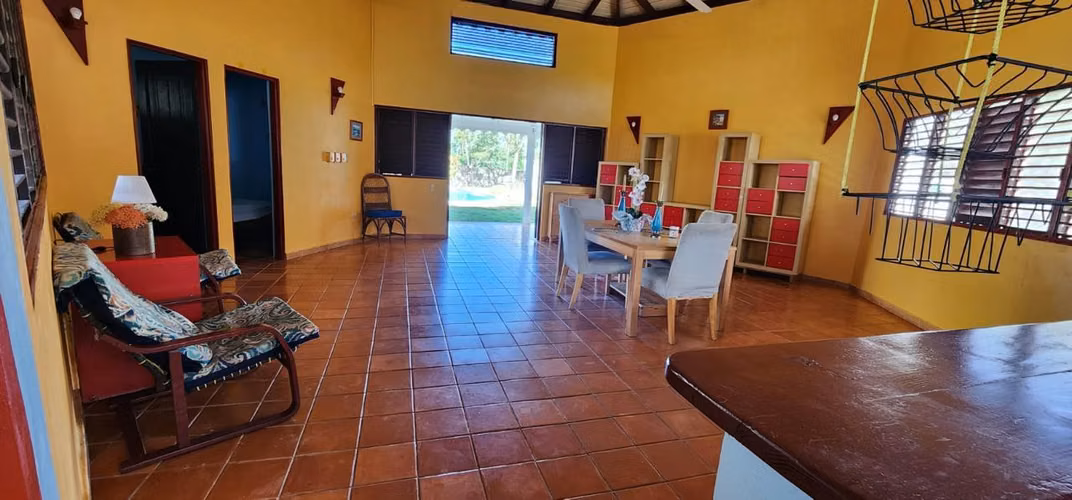 Vendo Excelente Villa en LAS TERRENAS, a 5 minut PLAYA PUNTA POPY, 2 habs.
