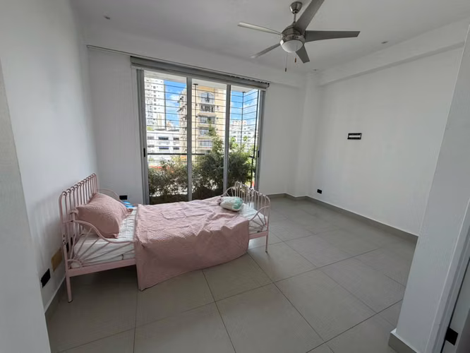 VENDO APARTAMENTO EN EL ENSANCHE PARAISO