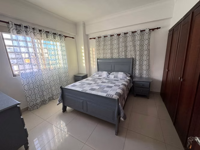 ALQUILO APARTAMENTO EN RENACIMIENTO AMUEBLADO - Imagen 8