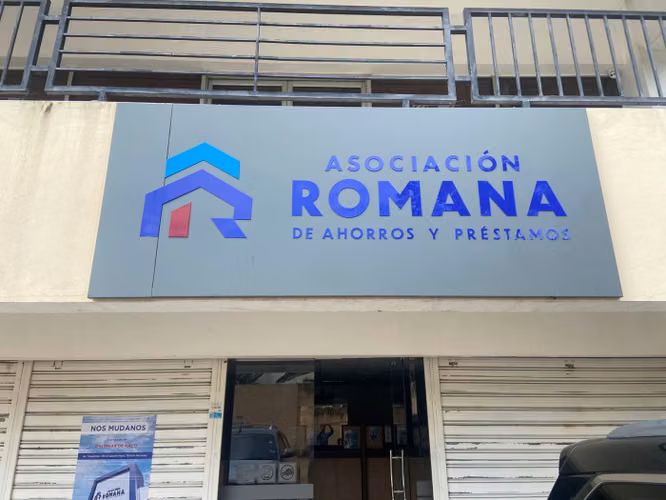 Local en Gazcue en Alquiler 80 metros