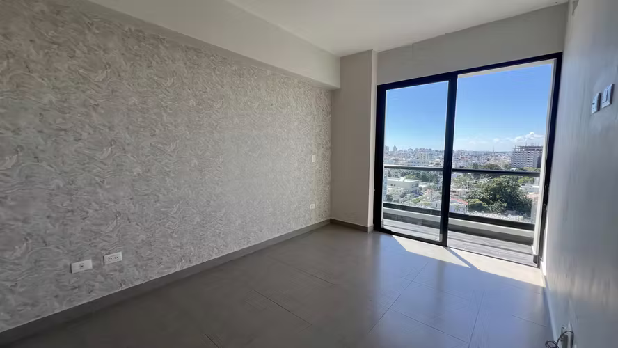 Apartamento de 2 habitaciones en alquiler en torre de Lujo ubicado en la Nuñez de Cáceres - Imagen 2