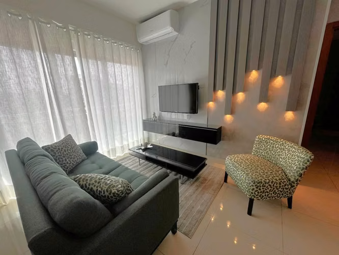 Apartamento en Alquiler en Piantini Amueblado de UNA Habitación - Imagen 3