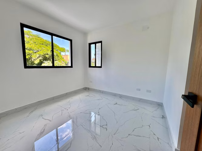 APARTAMENTO EN VENTA LISTO, VILLA MARIA SANTIAGO.