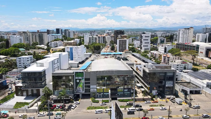 Local en Alquiler en el Primer Nivel en Bella Terra Mall - Imagen 3