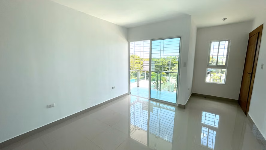 APARTAMENTO AMUEBLADO, LLANOS DE GURABO, SANTIAGO.