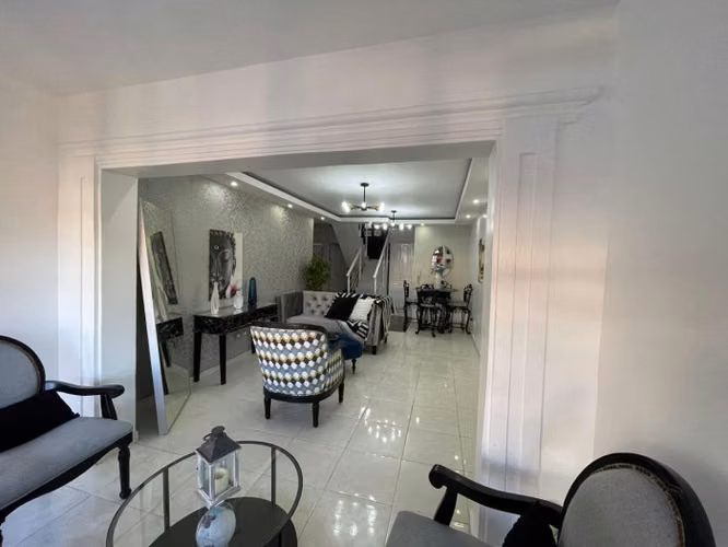 sale of penthouse on holy sunday north