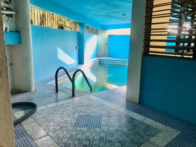 Casa en venta en Los Cacicazgos. Santo Domingo DN