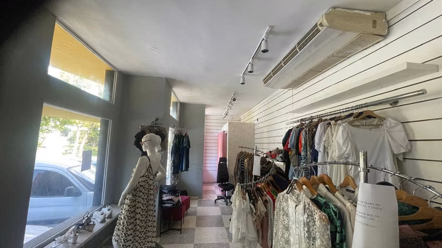 LOCAL COMERCIAL EN ALQUILER EN JARDINES DEL NORTE