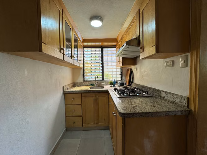 VENDO CASA MAS APARTAMENTO EN ALTOS DE ARROYO HONDO