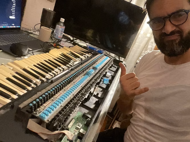 Limpieza y reparación de teclados, controladores MIDI y teclas muertas