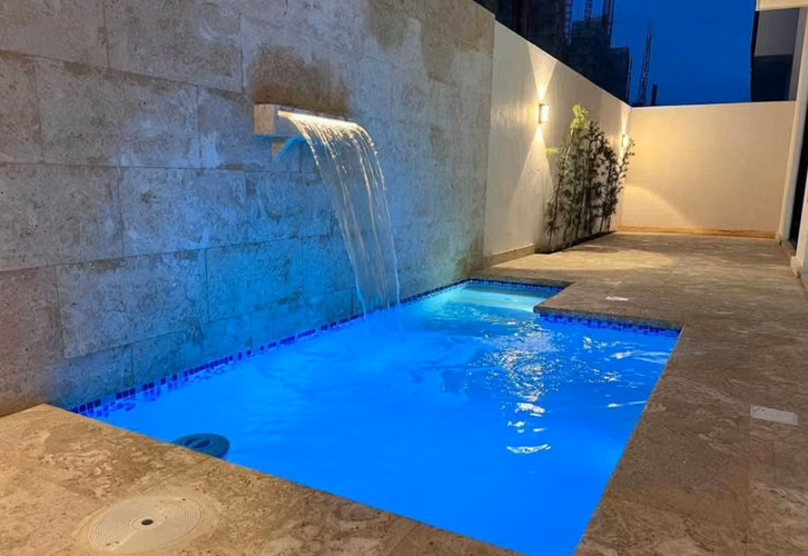 Vive o invierte: Villa amueblada en venta en Punta Cana - Imagen 5