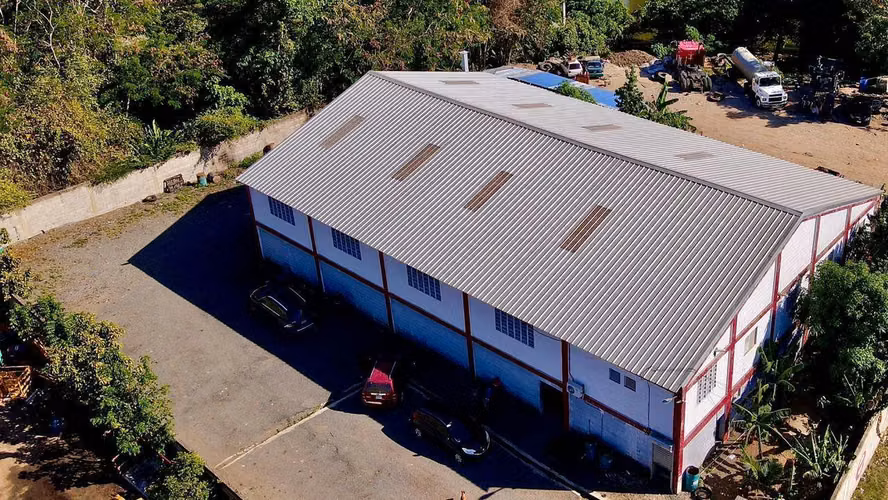 Ship for Rent in Duarte Highway