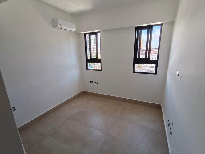 Apartamento con Línea Blanca, 2 Habitaciones, Evaristo Morales, Piscina, Gym - Imagen 2
