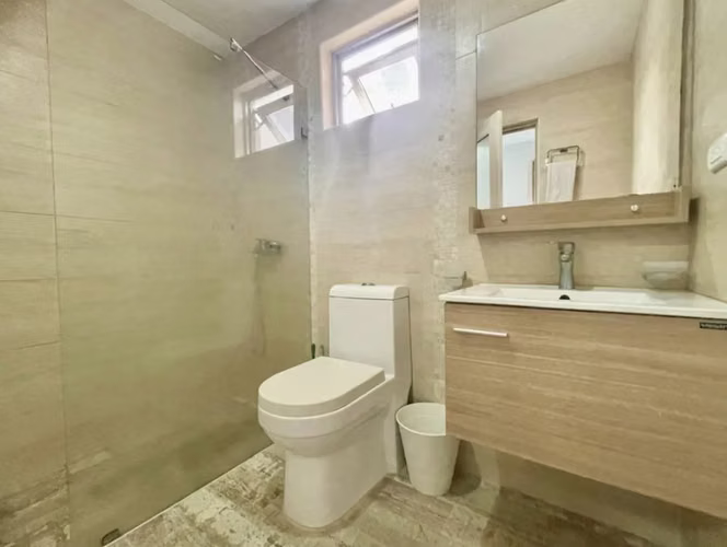 Apartamento En Alquiler De 1 Habitación Y 2 Baños En Piantini - Imagen 5