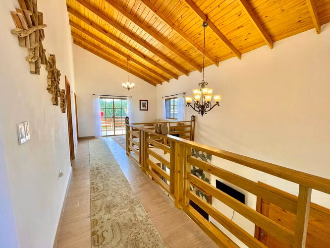 HERMOSA VILLA AMUEBLADA EN JARABACOA