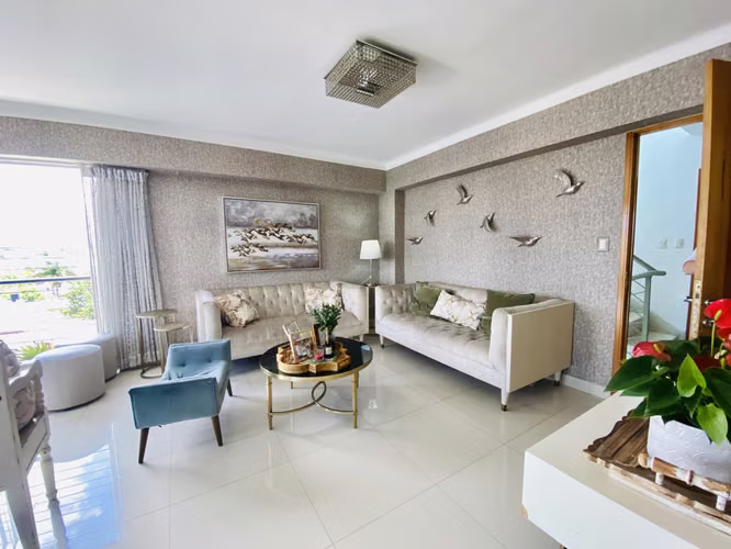 Apartamento Oportunidad Venta 3 Habitaciones +Servicio |próximo Churchil y parque vista despejada
