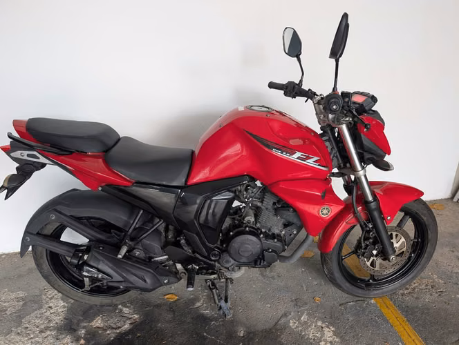 Yamaha FZ 2016