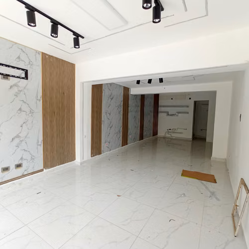Local Comercial en Alquiler en Bella Vista - Imagen 14