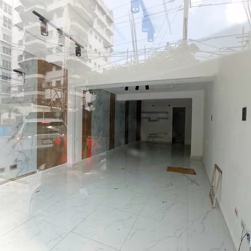 Local Comercial en Alquiler en Bella Vista - Imagen 5