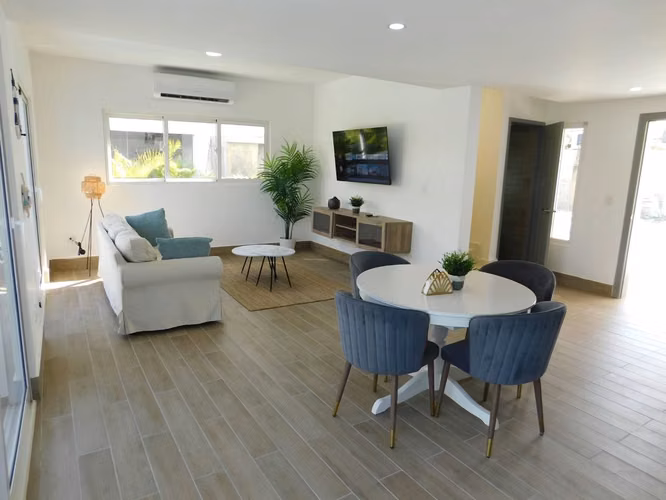 Villa a estrenar en venta en Juan Dolio, Metro Country Club - Imagen 4
