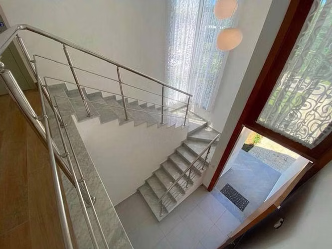 Villa en venta a Solo Pasos de la Playa en Playa nueva Romana.