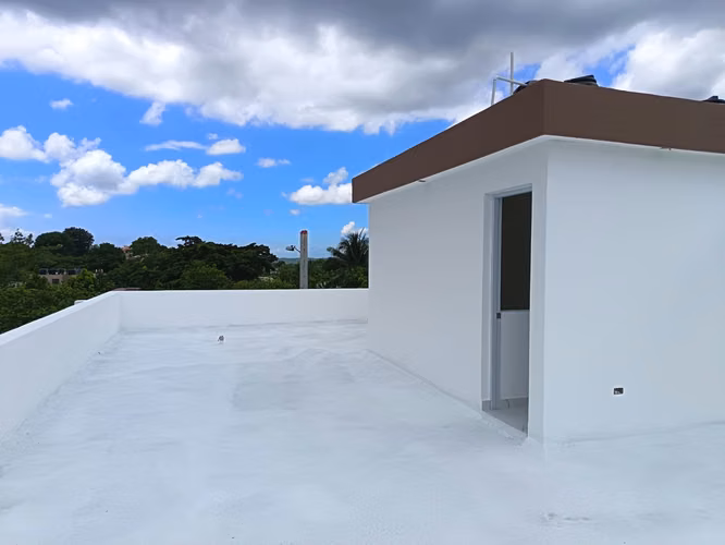venta de casa en el km 14 de la autopista duarte los hidalgos
