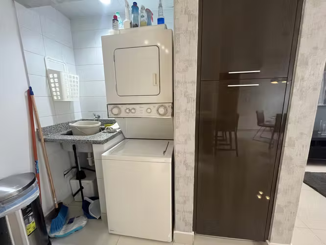 Apartamento en Alquiler en Piantini Amueblado de UNA Habitación - Imagen 8