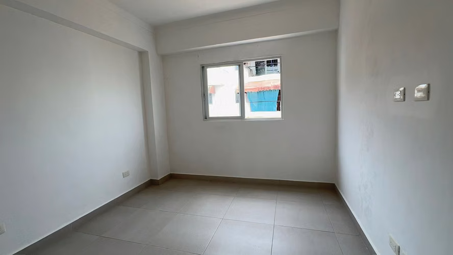 Vendo Apartamento en Arroyo Hondo – Cerca de Supermercado Nacional