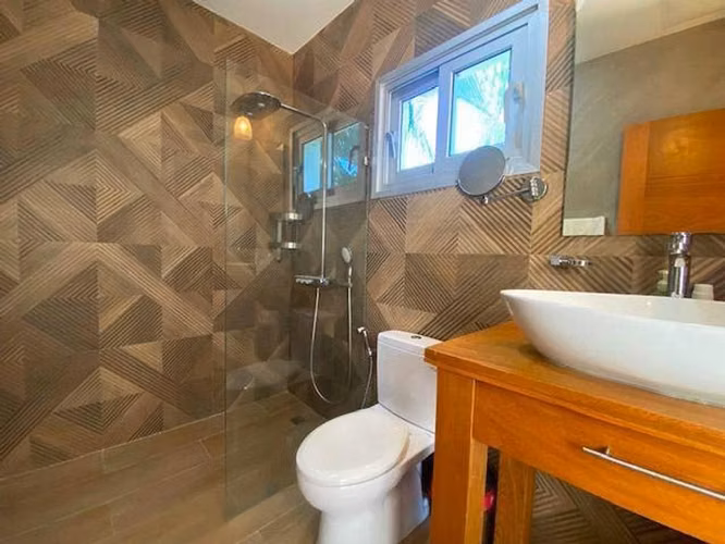 Villa en venta a Solo Pasos de la Playa en Playa nueva Romana.