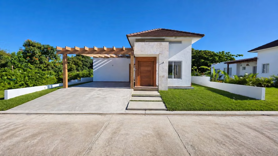 379 VILLA EN CABARETE ESTE