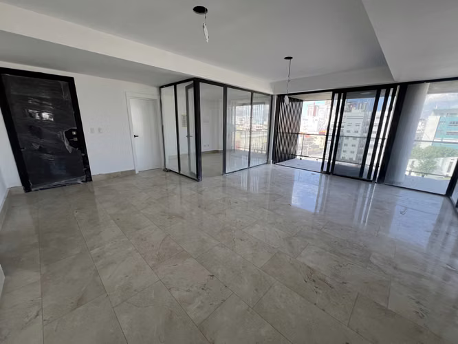 Apartamento con 3 habitaciones y estudio en Mirador Sur