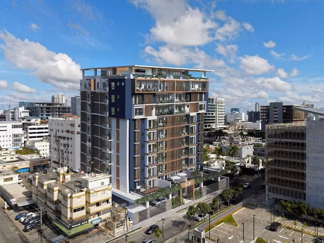 2 bedroom apartment Close to everything in Evaristo Morales