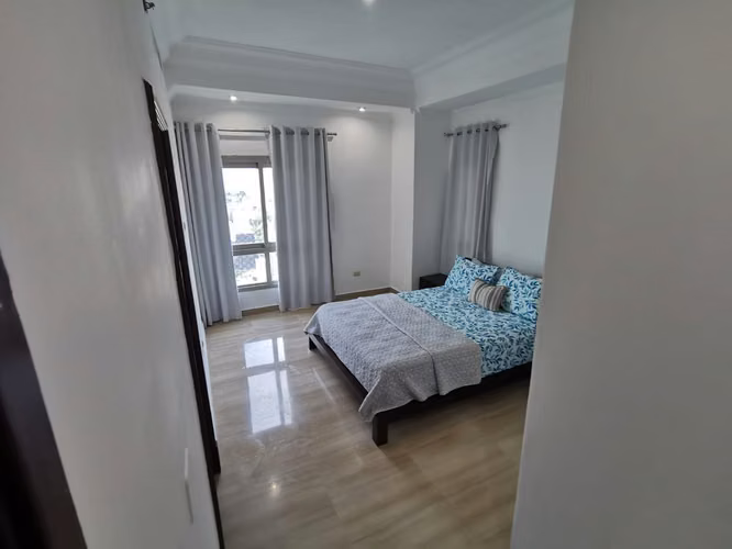 ! EXELENTE !   Apartamento en alquiler vista al Mar en Malecón center - Imagen 4