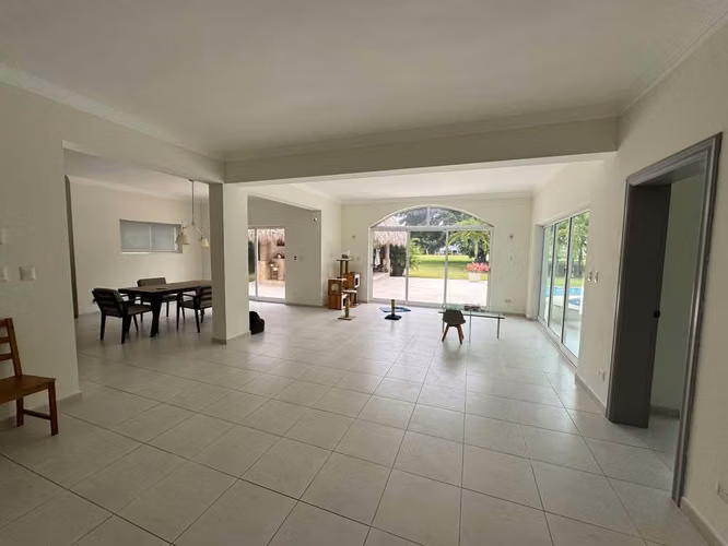 EN VENTA DE OPORTUNIDAD VILLA PRIVADA EN COCOTAL, PUNTA CANA