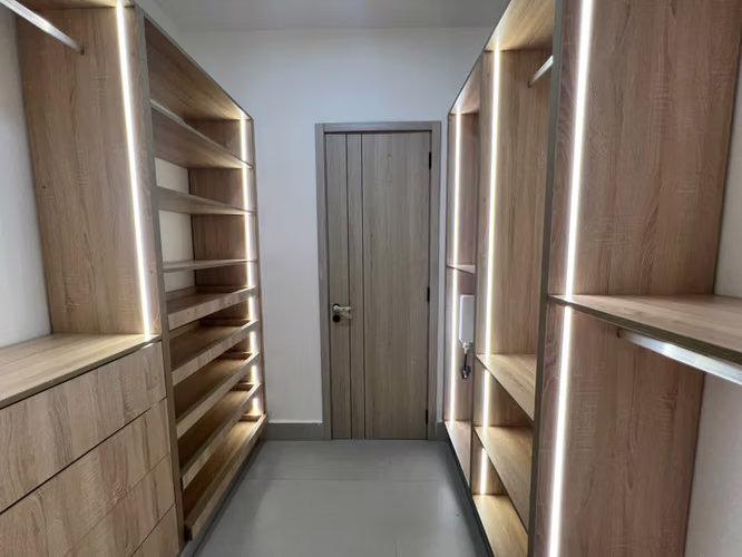 Apartamento en alquiler en Ensanche Quisqueya con linea blanca - Imagen 6