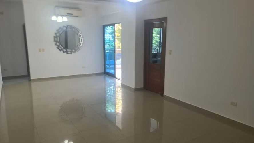 Excellent Apartment for Rent, 2 Rooms, El Vergel
