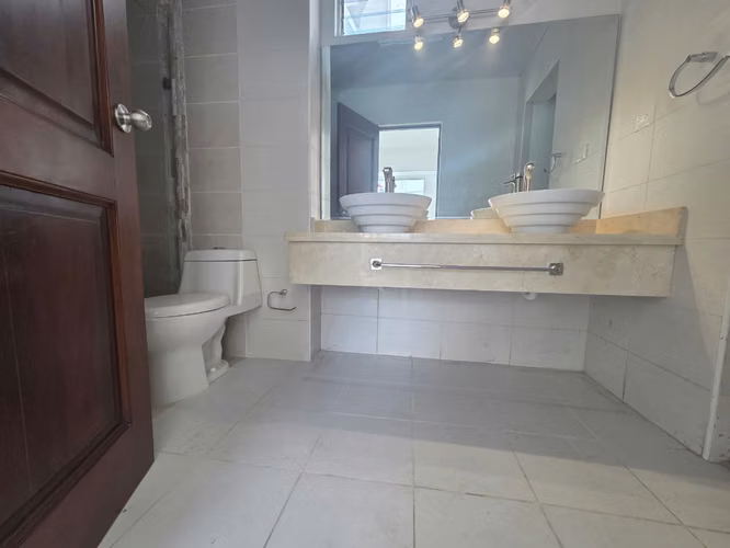 Apartamento En Alquiler Bella Vista 3 habitaciónes - Imagen 6