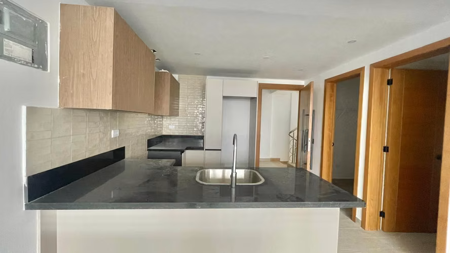 Apartamento En Alquiler 1 Hab | Urb. Real