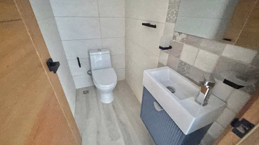 Apartamento En Alquiler 1 Hab | Urb. Real