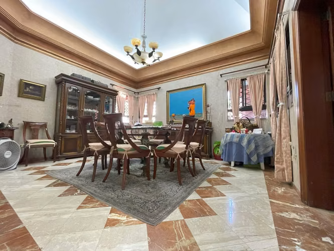 Casa en venta 3 niveles  en Los Ríos Santo Domingo