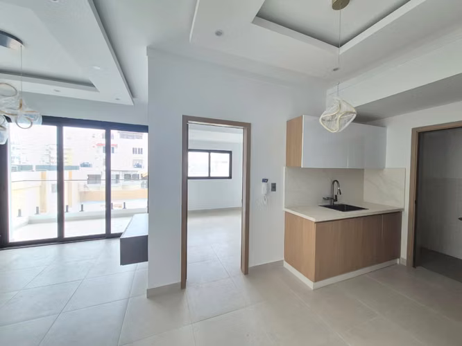 Apartamento en alquiler Evaristo Morales, 2 hab a estrenar - Imagen 2