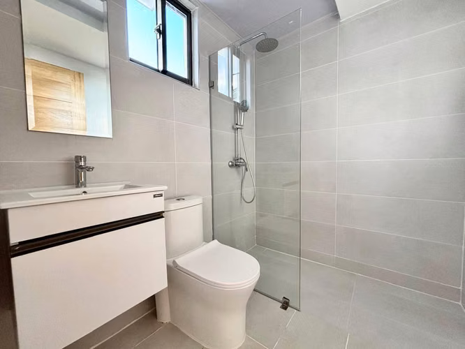 Apartamento de 3 habitaciones en Urbanización Real - Imagen 2